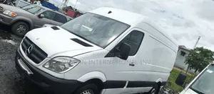 Mercedes-Benz Sprinter 2009 White