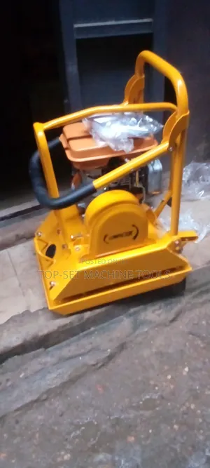 New Model Plate Compactor