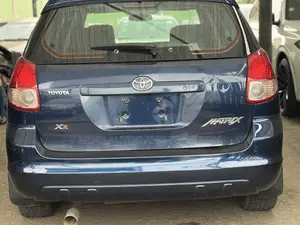 Toyota Matrix 2004 Blue