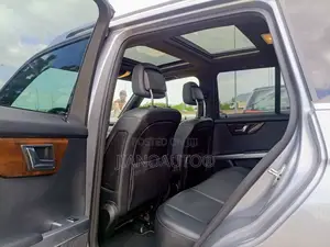 Mercedes-Benz GLK-Class 350 4MATIC 2011 Gray