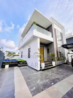 5bdrm Duplex in Ado / Ajah for sale