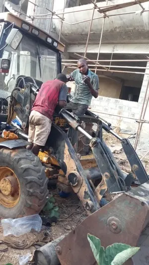 Excavator, Caterpillar, Heavy Duty Engine Repair,Overhaul,Maintenance