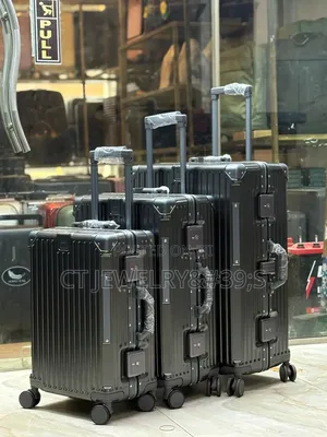 Luxury Hardshell Luggage Aluminum Frame 360-Degree Wheels for Mobility