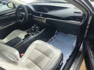 Lexus ES 350 FWD 2015 Silver