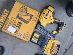 Original Dewalt Nail Gun 20v Brushless Xr