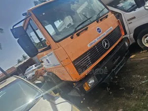 Mercedes Bez 814 Tokunbo