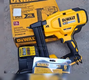 Dewalt 20v Max* Xr 18 Ga Cordless Brad Nailer, Model Dcn680b.