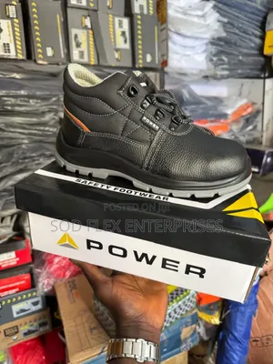 Power Luxury And Durable Safety Boot