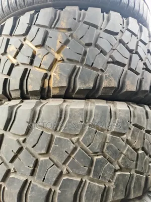 All Sizes of Caterpillar Teeth Tires Are Available