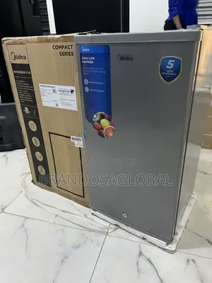 Midea Mdrd133fgg50 90l Compact Fridge – Low Power Use