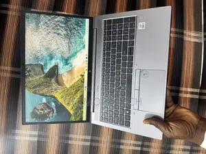Laptop HP ZBook Firefly 14 G7 16GB Intel Core i7 SSD 512GB