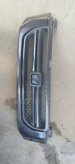 Front Grill Honda Pilot 2003