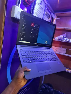 Laptop HP 250 G7 8GB Intel Celeron SSD 256GB