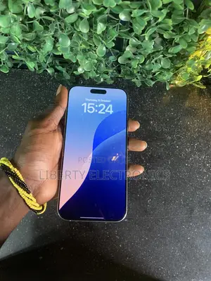 Apple iPhone 16 Pro Max 256 GB White
