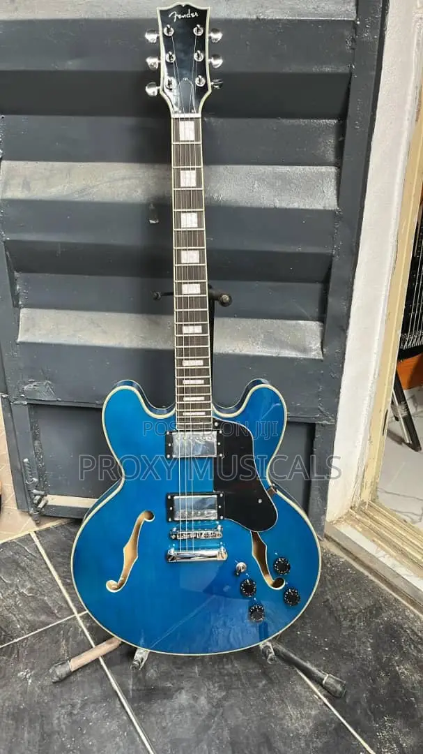 Fender Jazz Guitar