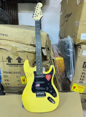 Fender Sqiure Electric Lead Guitar - Yellow
