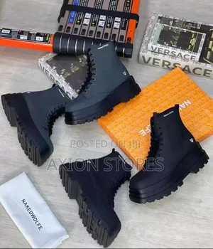 High Sole Ankle Naked Wolfe Sneakers