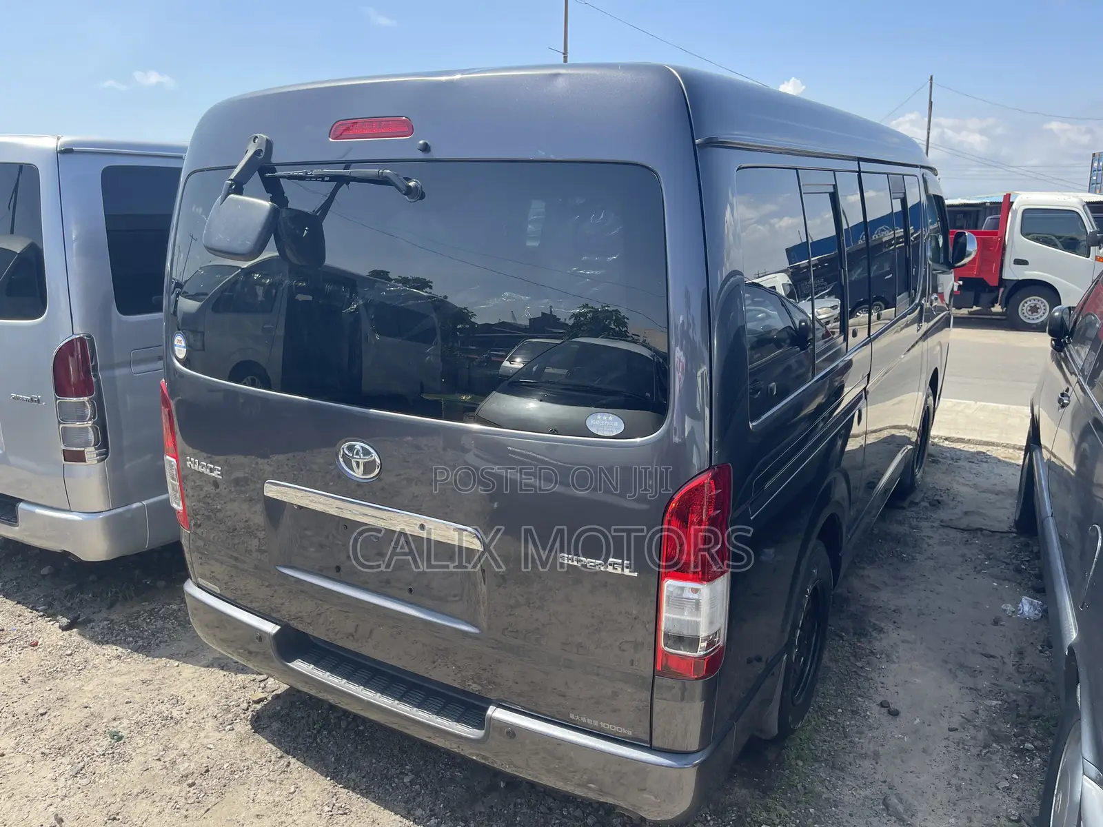 Toyota HiAce 2017 Grey