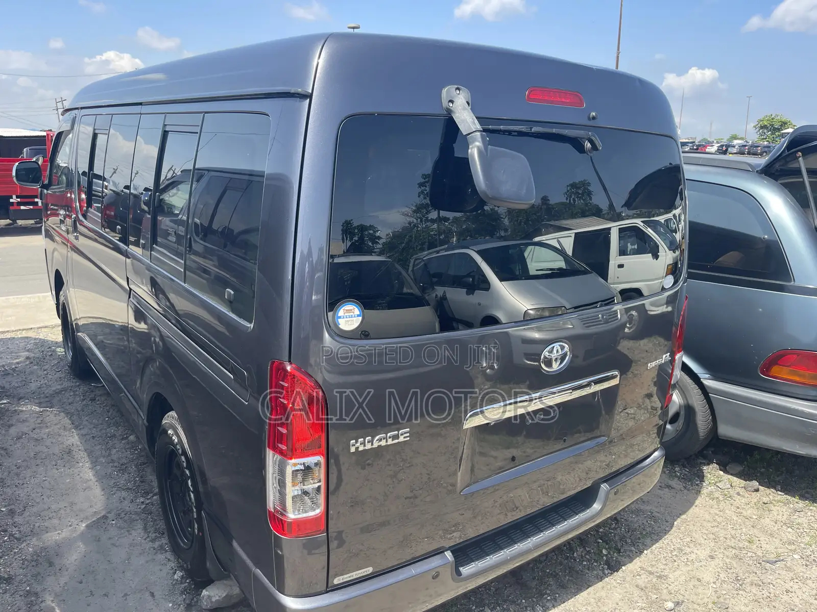 Toyota HiAce 2017 Grey