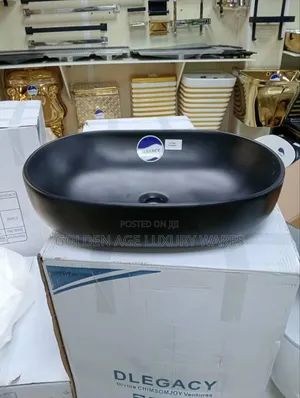 Plain Black Art Basin