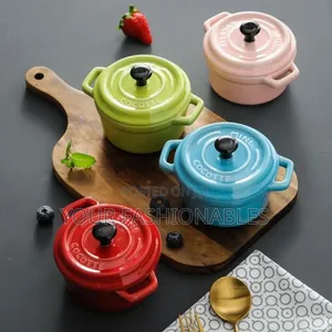 High Quality Coloured Ceramic Ramekins With Cover
