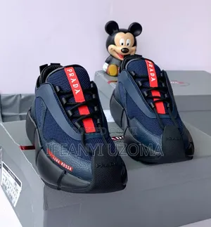 Classic Prada Designer Sneakers Shoe