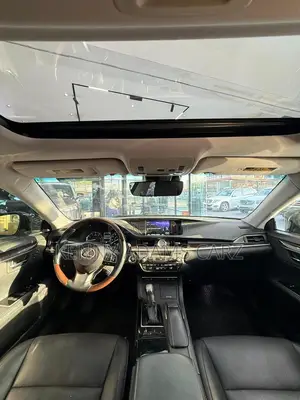 Lexus ES 2018 Black