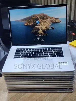 Laptop Apple MacBook Pro 32GB Intel Core i9 SSD 512GB