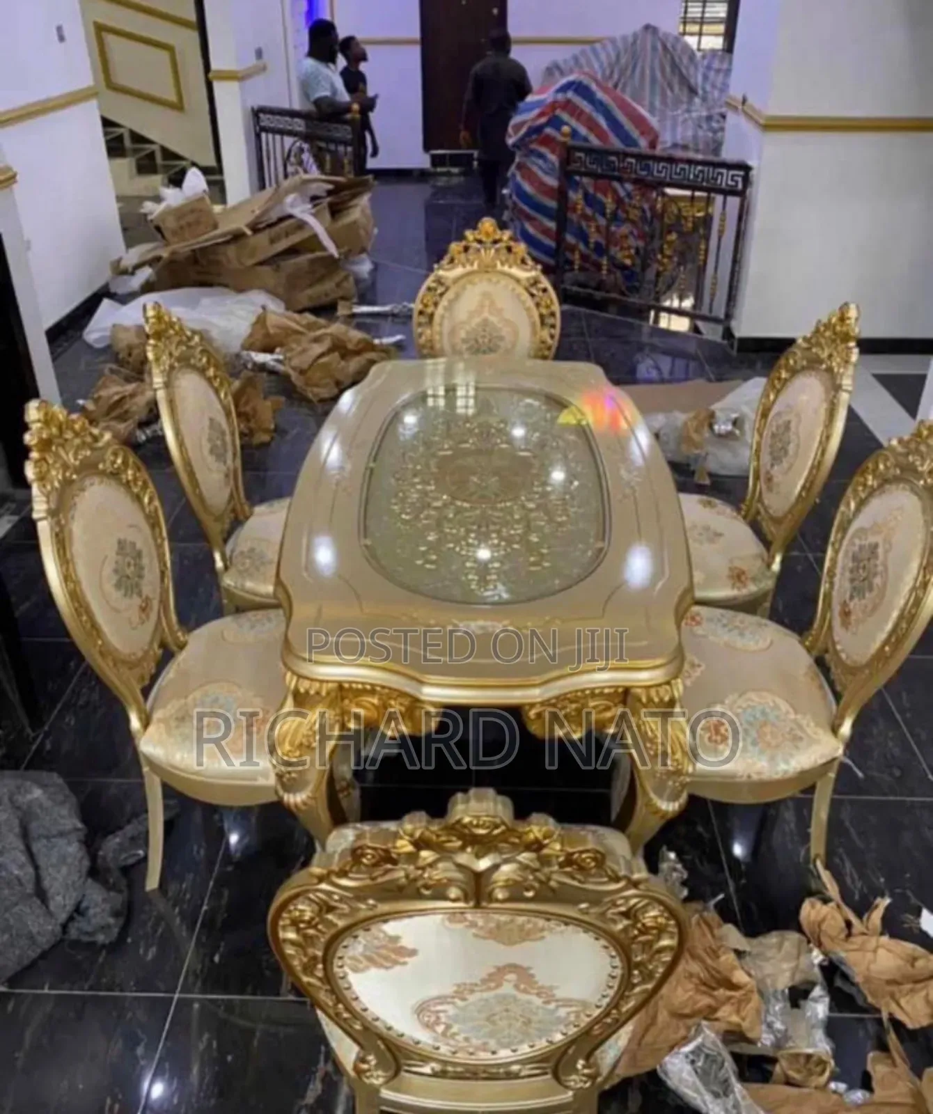 Royal Dining Set for Home