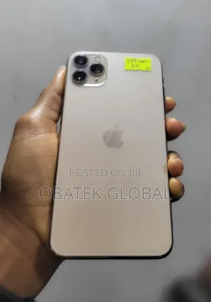 Apple iPhone 11 Pro Max 64 GB Gold