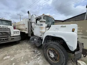 Mack R Model Water Sprayer Truck