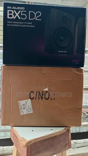 M-Aduio Bx5 D2 Studio Monitor