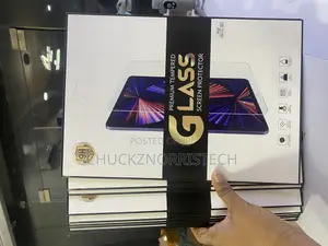 iPad 12.9 (2022) Premium Tempered Glass Screen Protector
