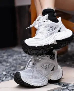 Retrospect Great - B Double Soled Sneakers