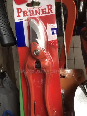 Pruners Cute
