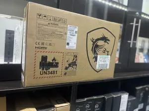 New Laptop MSI Katana 15 16GB Intel Core I7 SSD 512GB