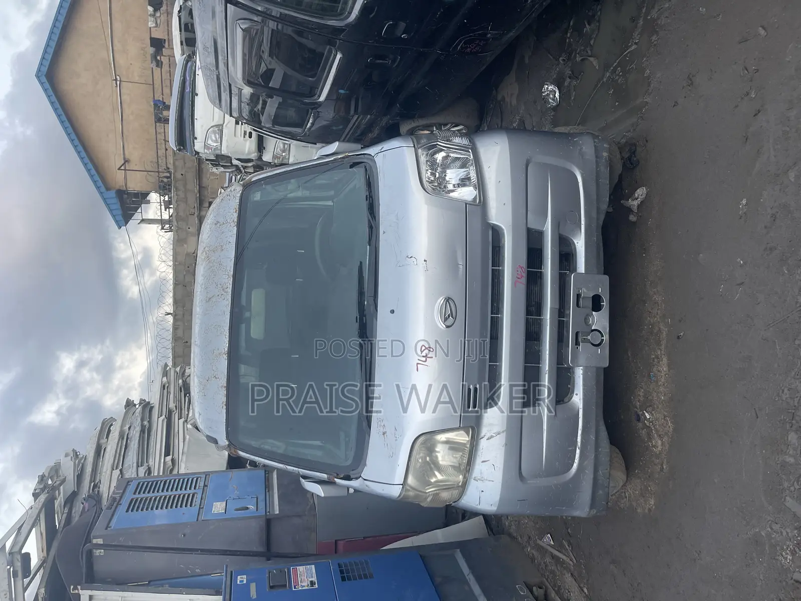 Suzuki APV Minibus 2010 Silver