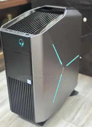 Desktop Computer Dell Aurora 24GB Intel Core i5 SSD 1T