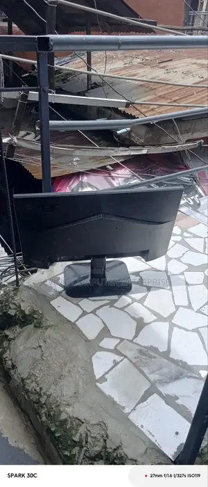 24 Inches Ips Frameless Hdmi Led Monitor
