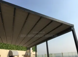 Retractable Pergola, Open Roof