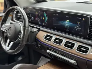 Mercedes-Benz GLE-Class GLE 350 2020 Blue