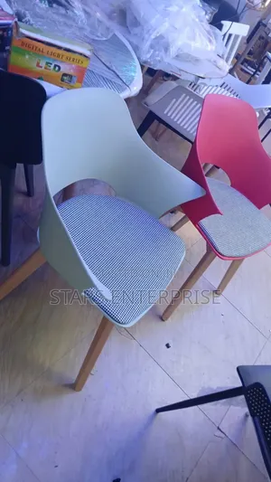 Restaurant Chair / Outdoor Chair