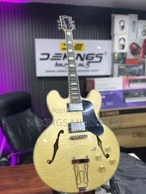 Ultimate Japan Electric Guitar Semi Hollow Body Jazz Guitar