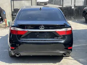 Lexus ES 2013 Black