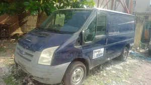 Ford Transit 2009 Blue
