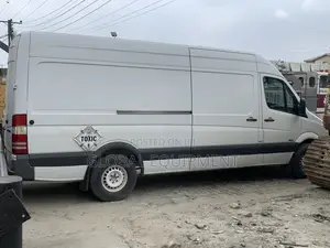 Mercedes-Benz Sprinter 2011 White