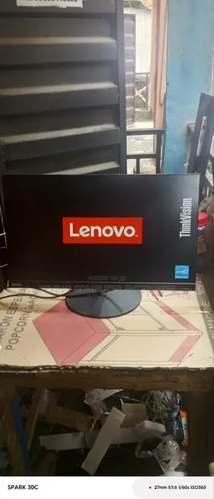 Think Vision Lenovo