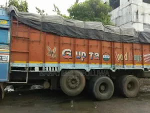 Heavy Duty Trucks Haulage