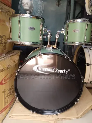 Diamond Sparke Drum Set