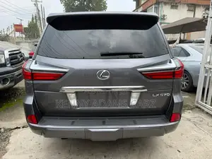 Lexus LX 2017 Gray